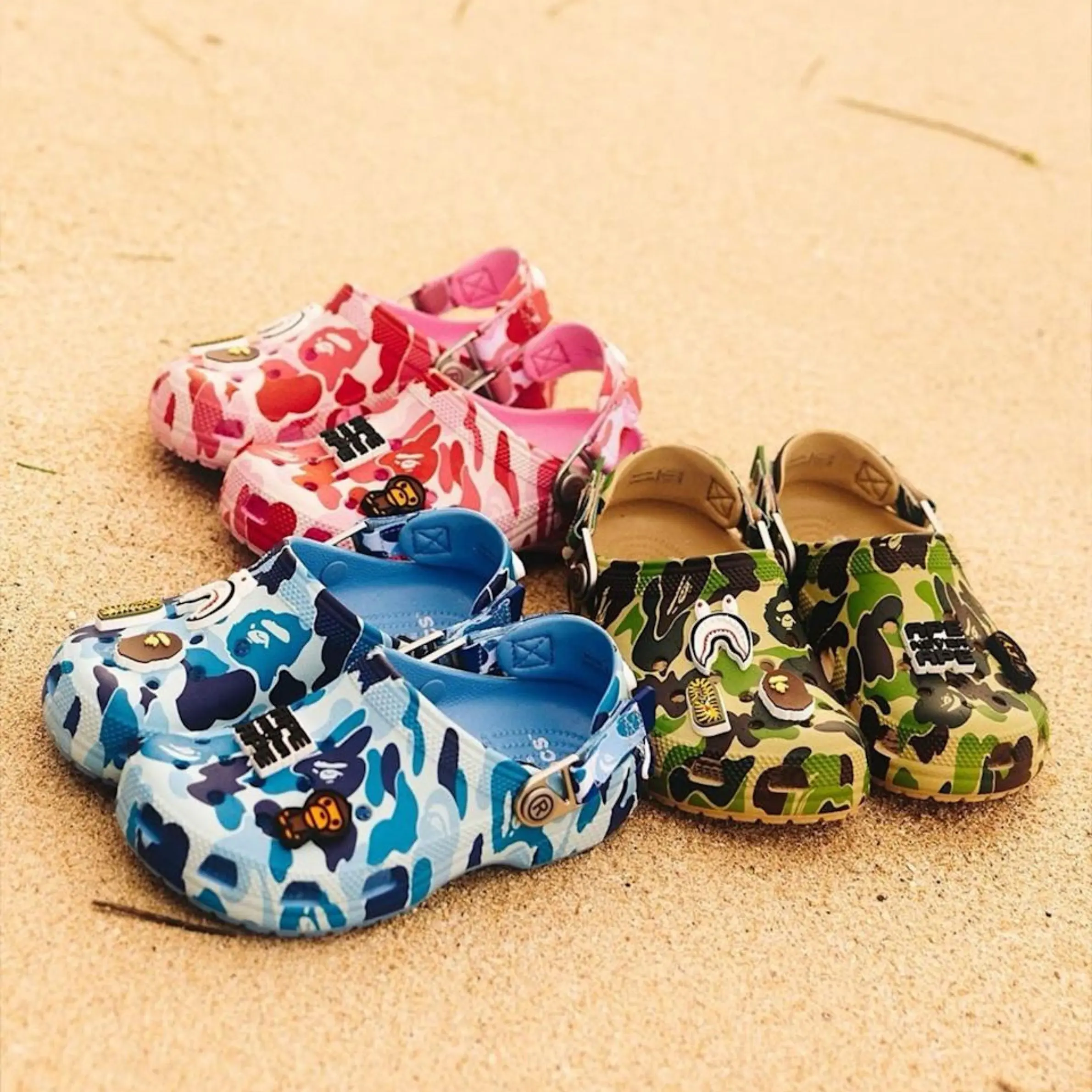 Classic “Carnation” Clogs – For Bape Bathing APE Fans - Image 9