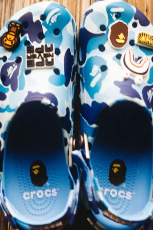 Classic “Carnation” Clogs – For Bape Bathing APE Fans