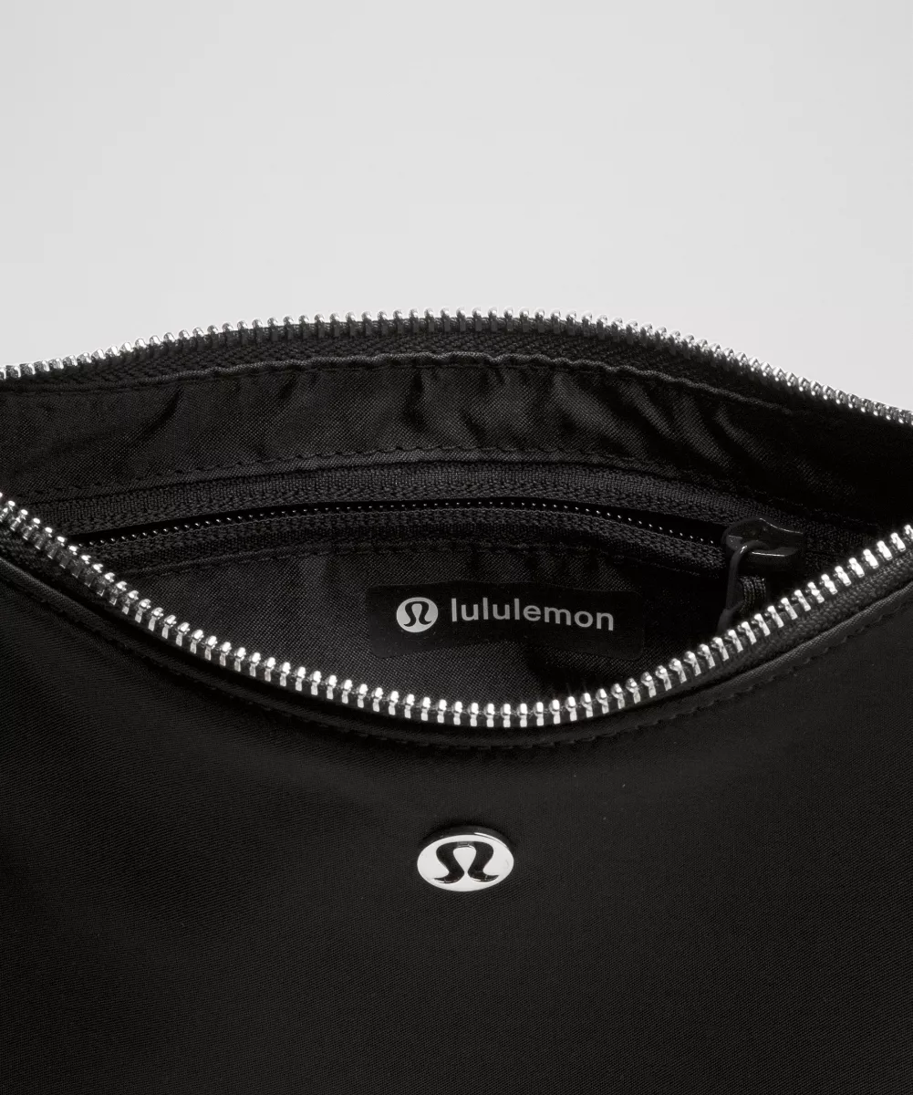 Lululemon Fans City Essentials Small Shoulder Bag 3L – Dual‑Strap Everyday Carry - Image 2